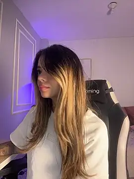 Snapshot of HoneyMollyX chatting on 3, 2, 2026 HoneyMollyX online show from 3, 2, 2026