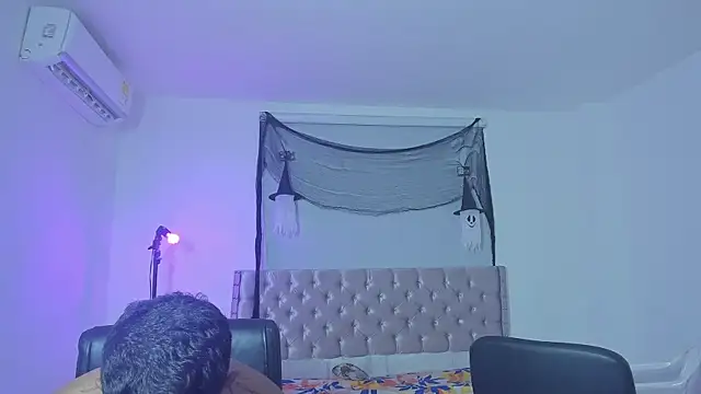 isaac master77 online show from 23, 11, 2025