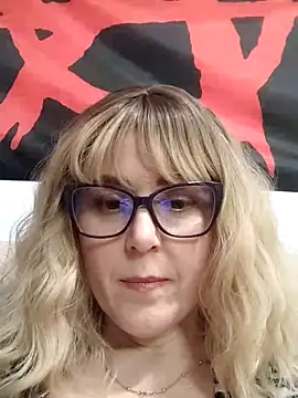 Amelialove42 online show from 24, 2, 2026