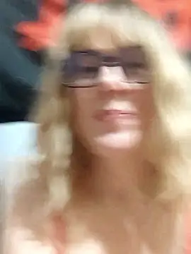 Amelialove42 online show from 22, 3, 2026