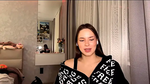 AlvinaMulloy online show from 2, 12, 2025