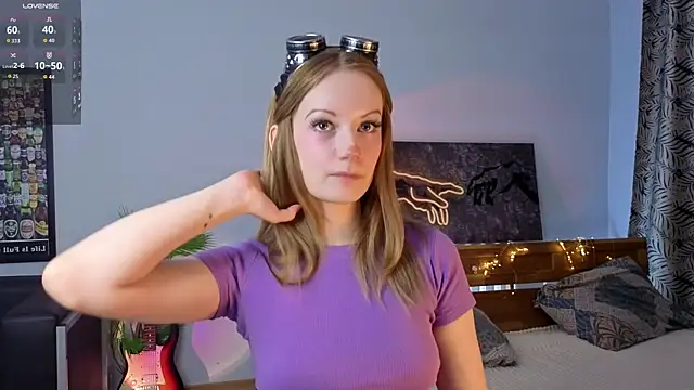 Snapshot of Edlin_gail chatting on 31, 10, 2025 Edlin gail online show from 31, 10, 2025