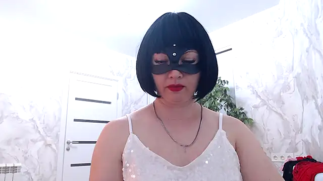 Julia your Sweet online show from 3, 7, 2026