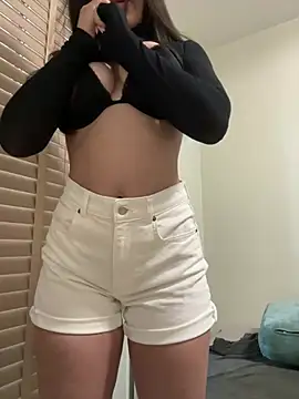 Snapshot of Sweet_Lana69 chatting on 8, 6, 2026 Sweet Lana69 online show from 8, 6, 2026