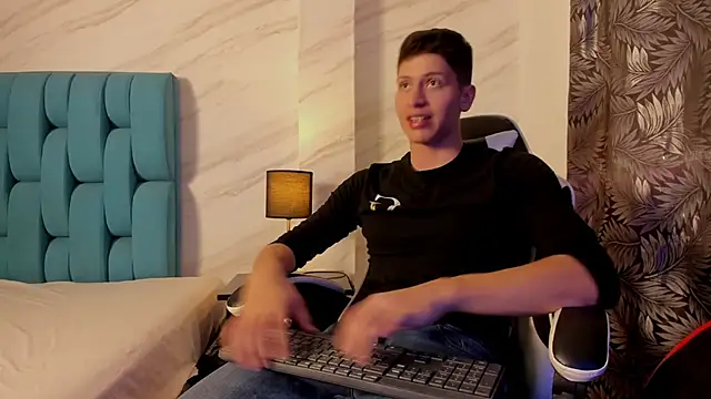 Snapshot of Tyler__Colt chatting on 10, 10, 2025 Tyler Colt online show from 10, 10, 2025