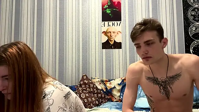 EmiliaCouple online show from 29, 3, 2026