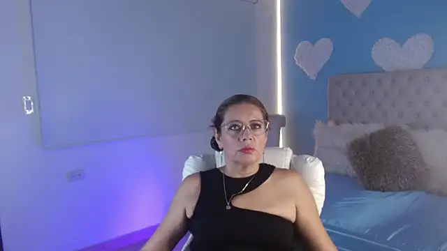 Snapshot of channelsmith_55 chatting on 20, 4, 2026 channelsmith 55 online show from 20, 4, 2026