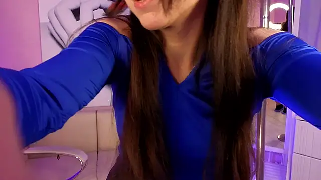 Snapshot of AkiraRH chatting on 18, 10, 2025 AkiraRH online show from 18, 10, 2025