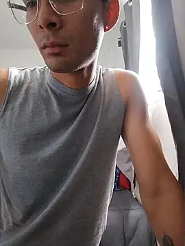 JonaTorres online show from 10, 4, 2026