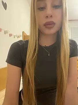 Snapshot of RemyStyles chatting on 2, 2, 2026 RemyStyles online show from 2, 2, 2026