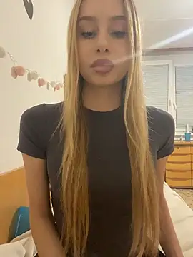 Snapshot of RemyStyles chatting on 9, 2, 2026 RemyStyles online show from 9, 2, 2026