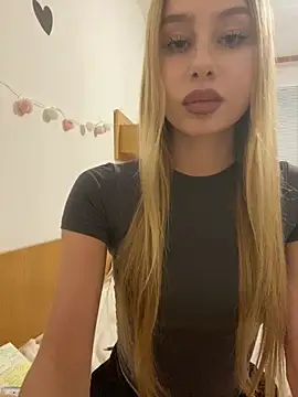 Snapshot of RemyStyles chatting on 16, 3, 2026 RemyStyles online show from 16, 3, 2026