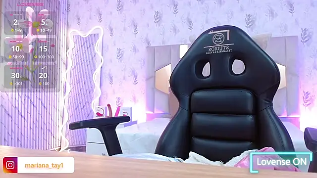 MARIANA TAY1 online show from 3, 12, 2025