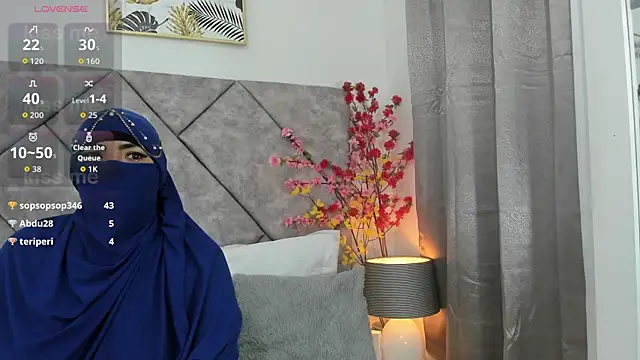  naylaa  online show from 11, 4, 2026