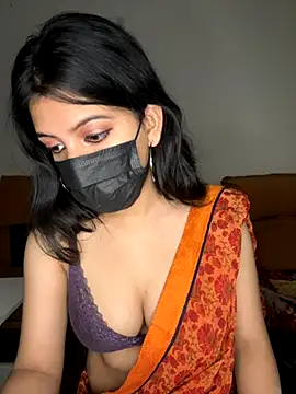 Snapshot of Your-wifey chatting on 10, 10, 2025 Your-wifey online show from 10, 10, 2025