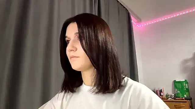Snapshot of ElsieZuno chatting on 11, 10, 2025 ElsieZuno online show from 11, 10, 2025