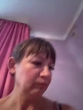 Snapshot of Butterfly8385 chatting on 17, 7, 2026 Butterfly8385 online show from 17, 7, 2026