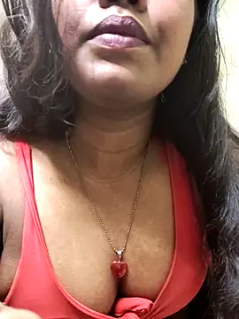 Snapshot of Lovely_Payal chatting on 28, 4, 2026 Lovely Payal online show from 28, 4, 2026