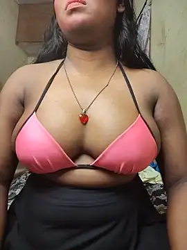 Snapshot of Lovely_Payal chatting on 11, 5, 2026 Lovely Payal online show from 11, 5, 2026
