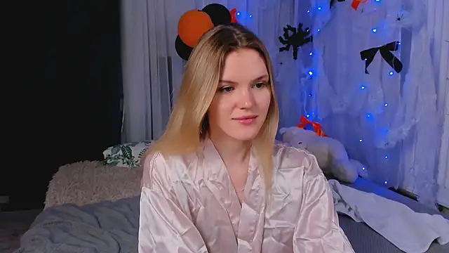 -KittyMoore online show from 2, 11, 2025