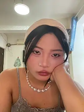 lan-xinh1 online show from 15, 12, 2025