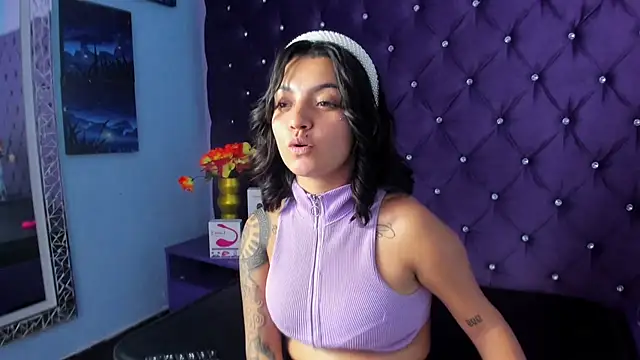 Liisaa Kiss online show from 29, 11, 2025