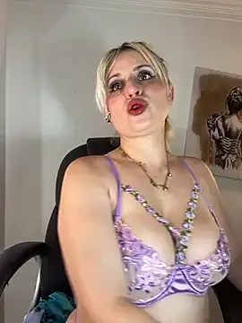 Snapshot of Adeline_1 chatting on 9, 6, 2026 Adeline 1 online show from 9, 6, 2026
