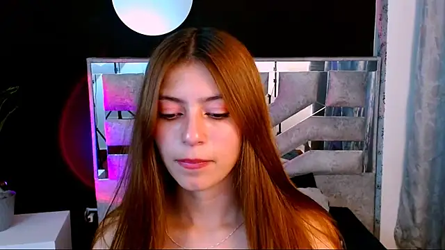 Snapshot of viky_evanss chatting on 5, 11, 2025 viky evanss online show from 5, 11, 2025