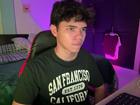 Im Camii online show from 15, 4, 2026