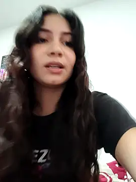 Snapshot of sophia_salazar18 chatting on 29, 10, 2025 sophia salazar18 online show from 29, 10, 2025