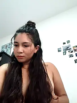 Snapshot of sophia_salazar18 chatting on 21, 11, 2025 sophia salazar18 online show from 21, 11, 2025