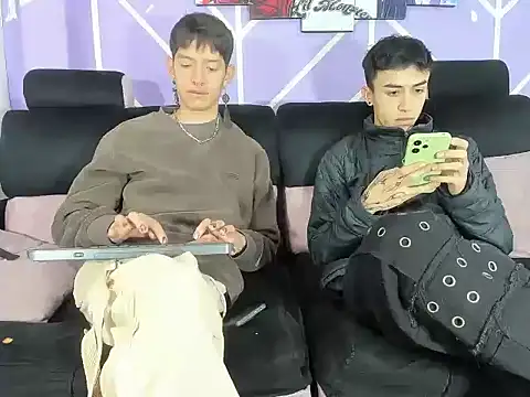 heyy noah11 online show from 11, 4, 2026