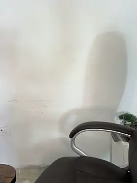  Isabella 1 online show from 23, 12, 2025