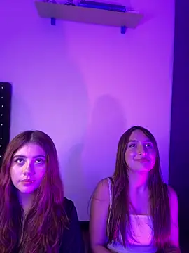 Leah moon1 online show from 18, 12, 2025