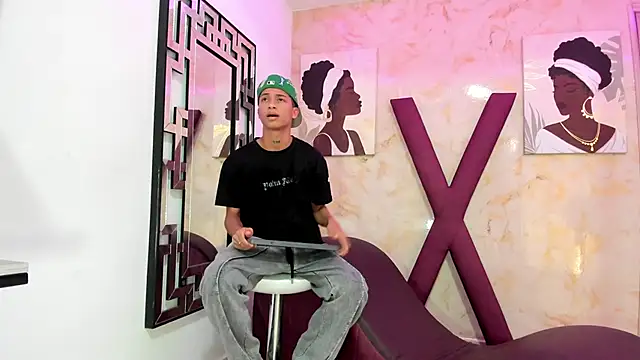 EMPIRE BOYS1 online show from 16, 12, 2025