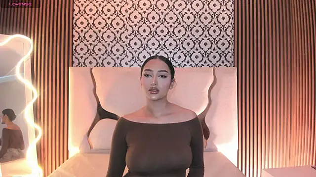 BEELLA TAY1 online show from 13, 2, 2026