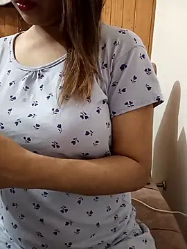 Tanha18 online show from 7, 3, 2026