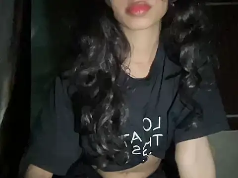 youngriri2 online show from 19, 10, 2025