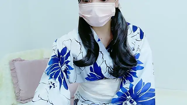 Snapshot of Ichikachan chatting on 7, 7, 2026 Ichikachan online show from 7, 7, 2026