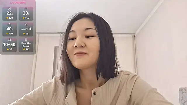 Lyndasilk online show from 11, 1, 2026