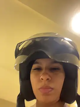 AlyssaRay online show from 28, 5, 2026