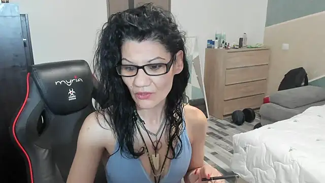 SweetSin40 online show from 15, 3, 2026