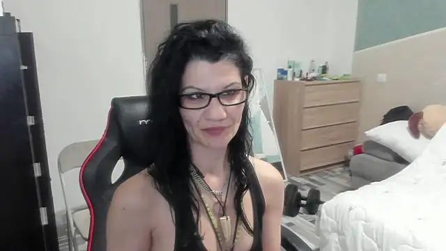 SweetSin40 online show from 23, 3, 2026