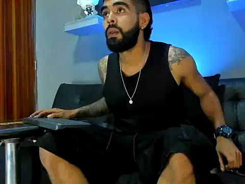 black kameron  online show from 6, 11, 2025