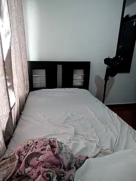 Snapshot of Ruberga20 chatting on 16, 11, 2025 Ruberga20 online show from 16, 11, 2025