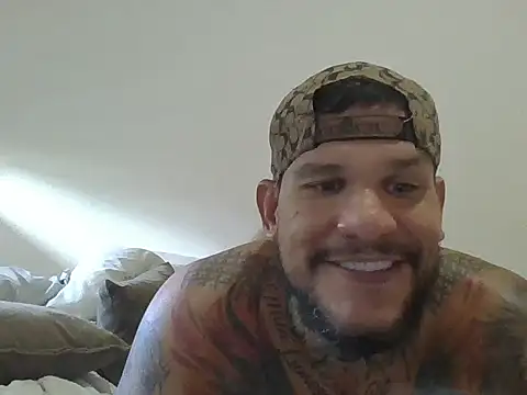 Snapshot of Tinynkinky chatting on 9, 3, 2026 Tinynkinky online show from 9, 3, 2026