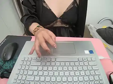 Hanna Mina online show from 15, 1, 2026