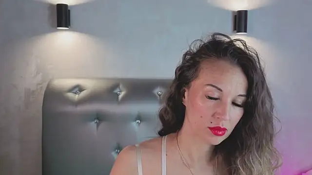 Jasmin Bridget online show from 20, 12, 2025