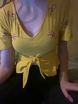 KittieCreme online show from 5, 1, 2026