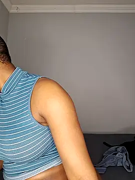 certifiedhottie2025 online show from 21, 7, 2026